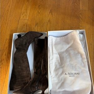 A. Soliani Dark Brown Suede Heeled Boots